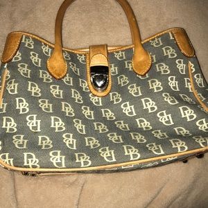 Dooney and Bourke large handbag
